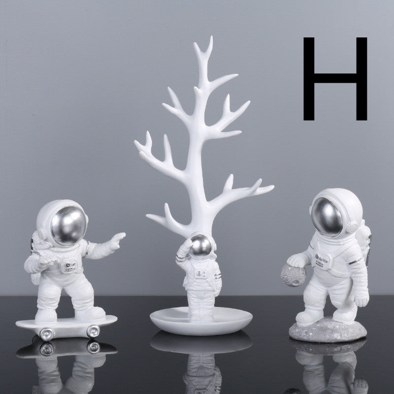 Astronaut Figurine Decor, Gold or Silver