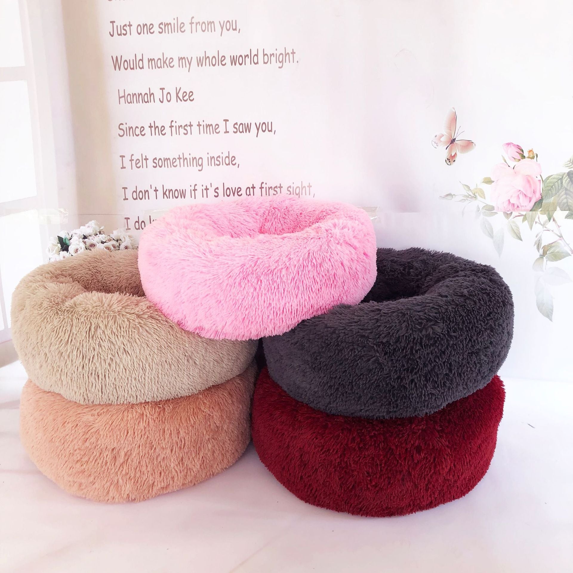 Round Fluffy Donut Pet Bed